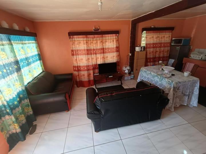 Kapeta Cabin Nuku'alofa Kültér fotó