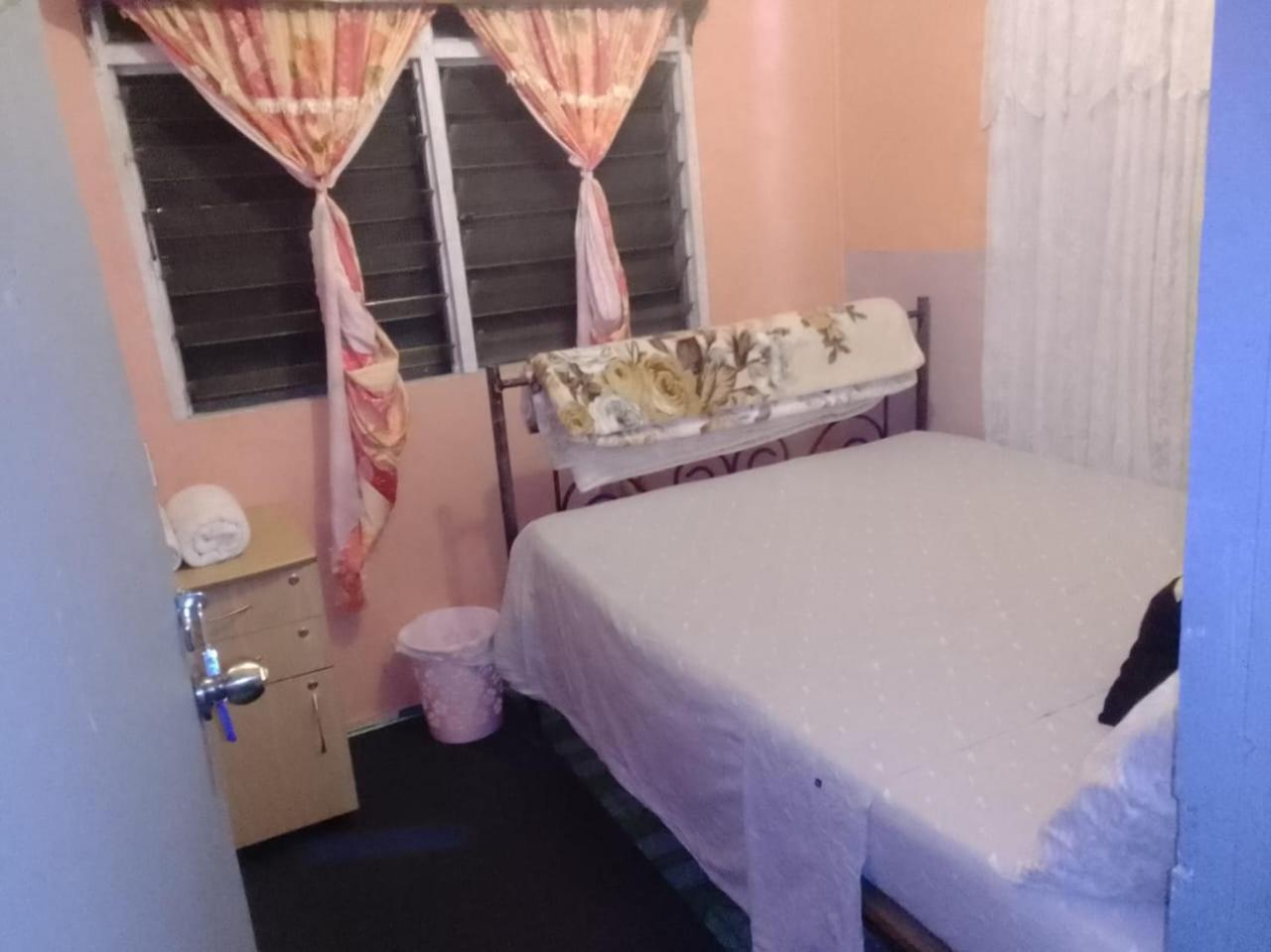 Kapeta Cabin Nuku'alofa Kültér fotó