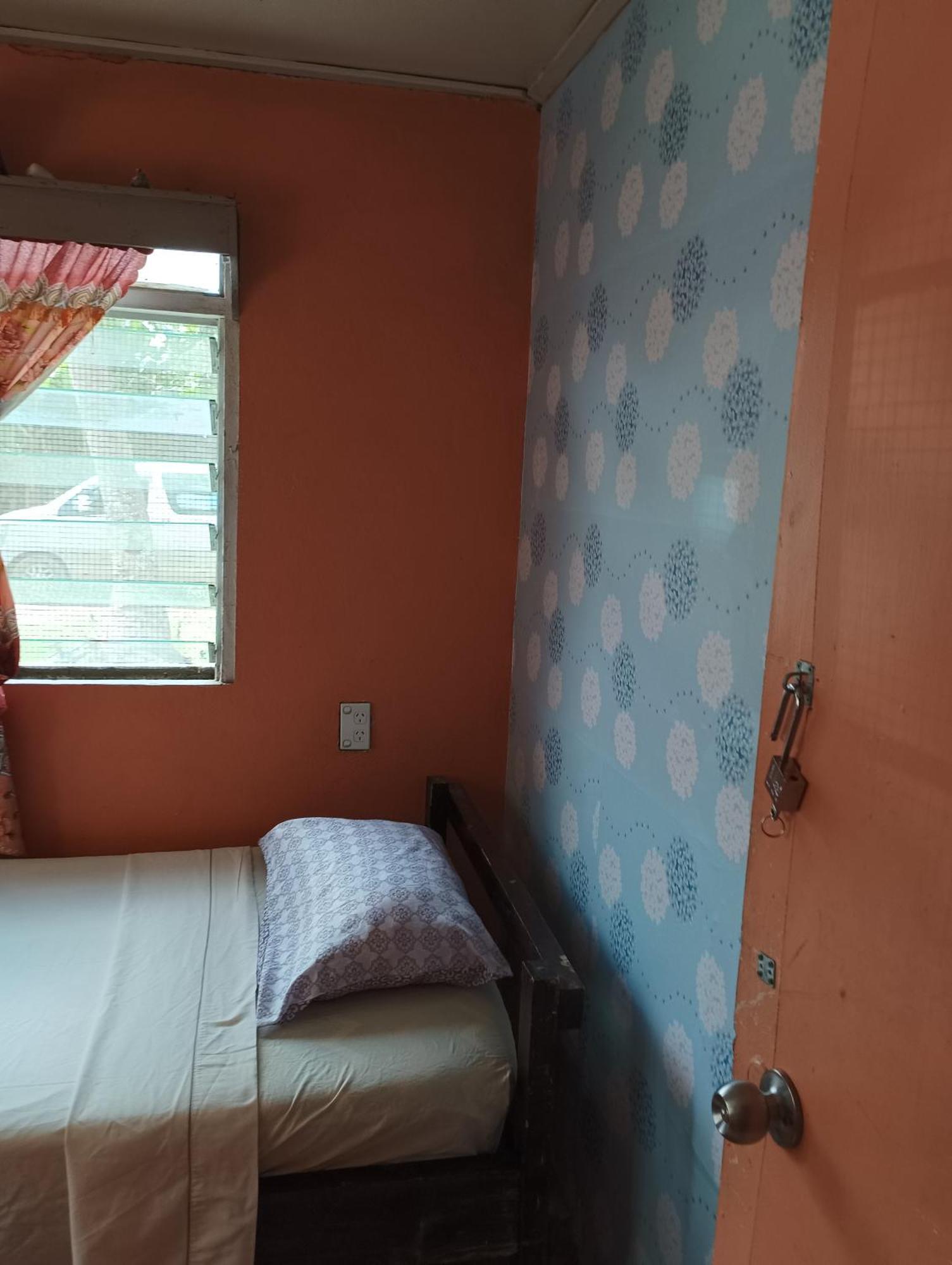 Kapeta Cabin Nuku'alofa Kültér fotó